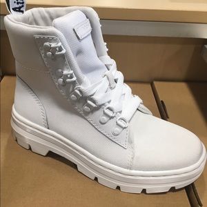 Dr. Martens Super Cute White combat Boots …